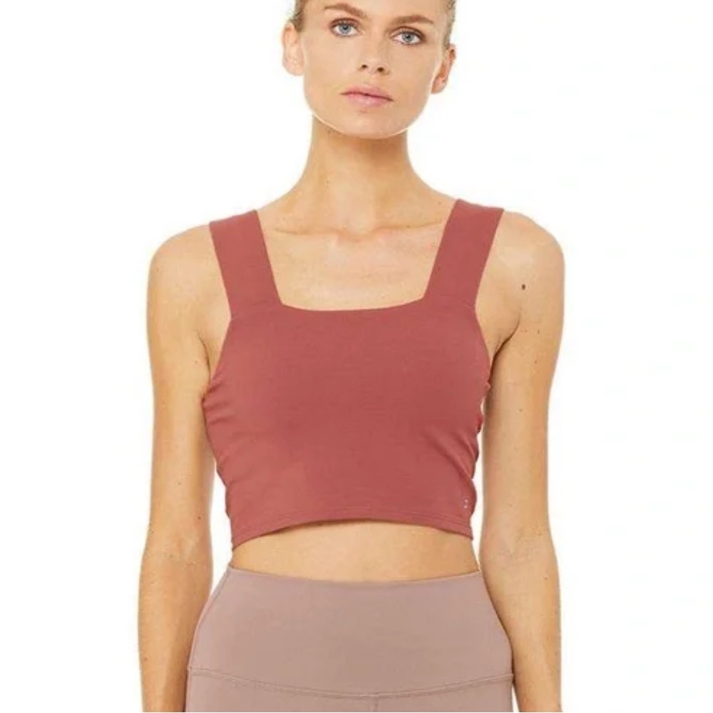 🐣Amazon Women's Rust Athletic Crop Top